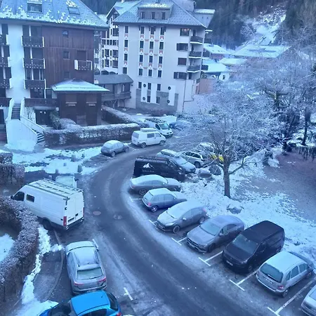 Chez Moi Апартаменты *